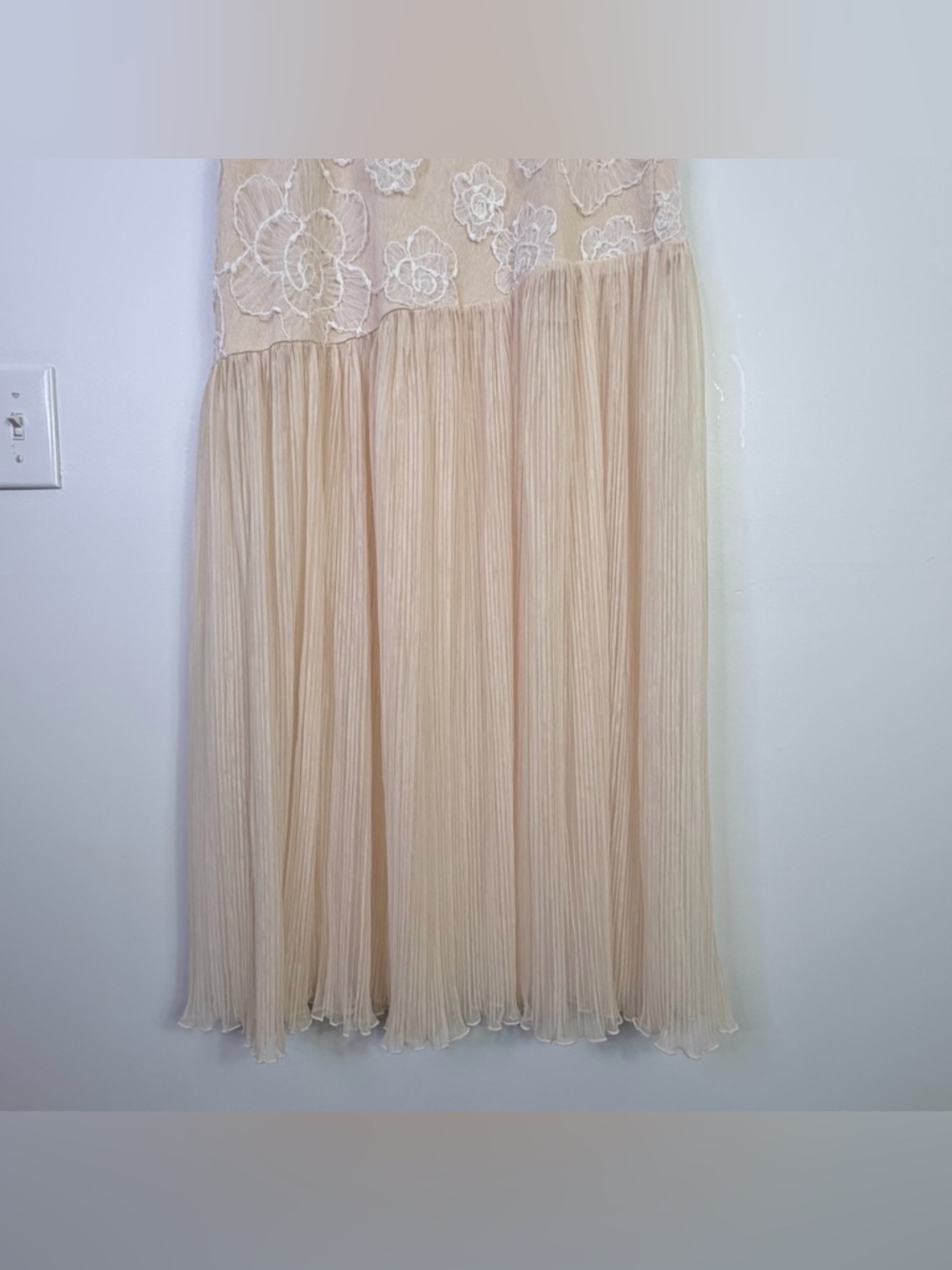 12th Tribe | Daylight Blush Embroidered Maxi Dress M NWT - Picture 11 of 13